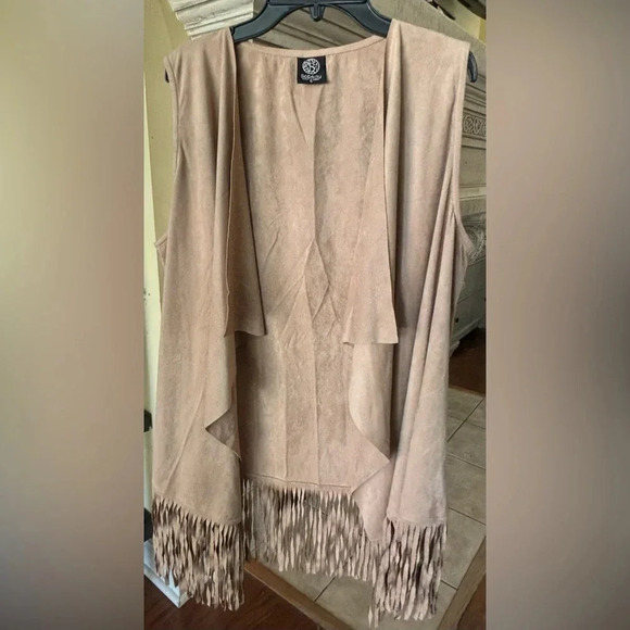 Bobeau Size Large Tan Fringed Vest Size Large - Picture 1 of 9